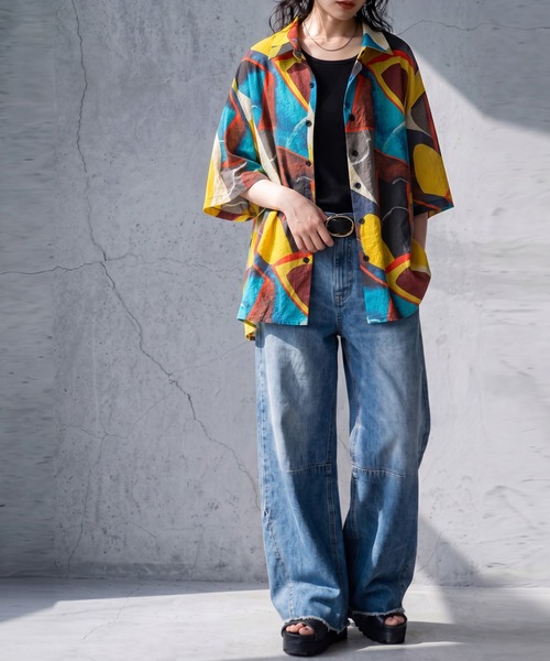 antiqua（アンティカ）の「アート柄 シャツ（シャツ/ブラウス・レディース・マルチ・ONESIZE）」の4枚目の写真