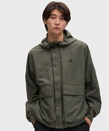 FRED PERRY（フレッドペリー）の「【先行予約受付中】Cropped Ripstop Parka／クロップドリップストップパーカジャケット（マウンテンパーカー）」