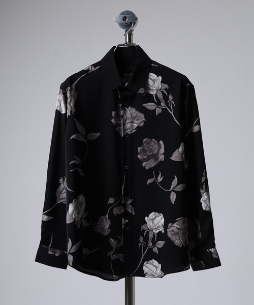 MMMM(エムエムエムエム)の「MMMM/ ローズプリント総柄シャツ/レギュラーカラー(シャツ/ブラウス・メンズ・ブラック/ホワイト・M/L)」の3枚目の写真