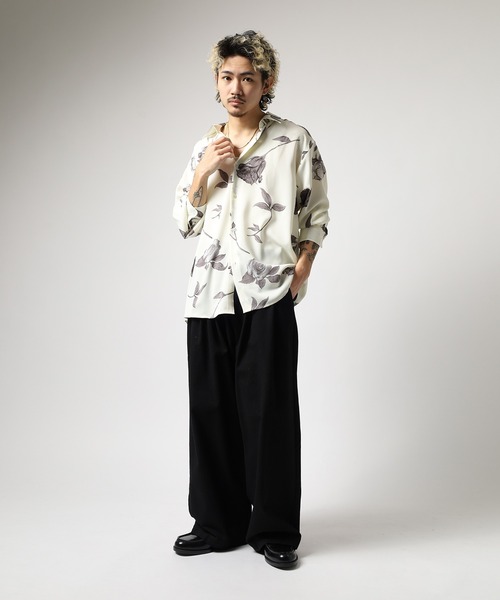 MMMM(エムエムエムエム)の「MMMM/ ローズプリント総柄シャツ/レギュラーカラー(シャツ/ブラウス・メンズ・ブラック/ホワイト・M/L)」の16枚目の写真