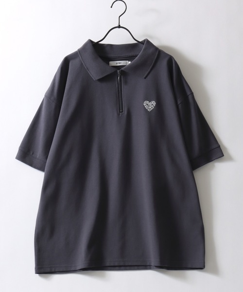 SITRY（シトリー）の「SITRY Heart Embroidery Half Zip Polo Shirt/別注 オーバーサイズ ハートロゴ ワンポイントラメ刺繍 ハーフジップ 半袖ポロシャツ レディース メンズ（ポロシャツ・レディース・チャコール/ネイビー/グリーン系その他/ブルー系その他/ホワイト/ブラウン/グリーン/ホワイト系その他/レッド系その他/ブラック/ワイン/グレー系その他/ブラウン系その他/ブラック系その他・M/L/XL）」の19枚目の写真