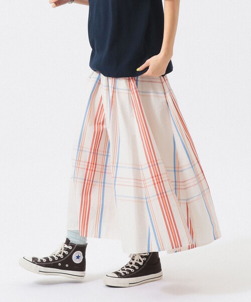 BEAMS BOY（ビームスボーイ）の「ボーイ ビッグ タータン スカート（スカート・レディース・ネイビー/ライトブルー/ホワイト系その他7・2/1）」の8枚目の写真
