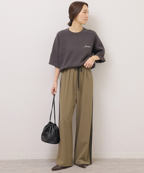 JOURNAL STANDARD relume（ジャーナルスタンダード　レリューム）の「サイドラインイージーパンツ（その他パンツ・レディース・カーキ/ブラック・38/36）」の13枚目の写真