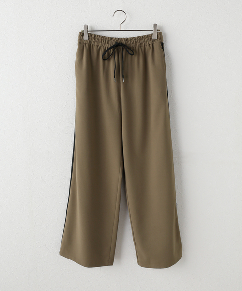 JOURNAL STANDARD relume（ジャーナルスタンダード　レリューム）の「サイドラインイージーパンツ（その他パンツ・レディース・カーキ/ブラック・38/36）」の20枚目の写真