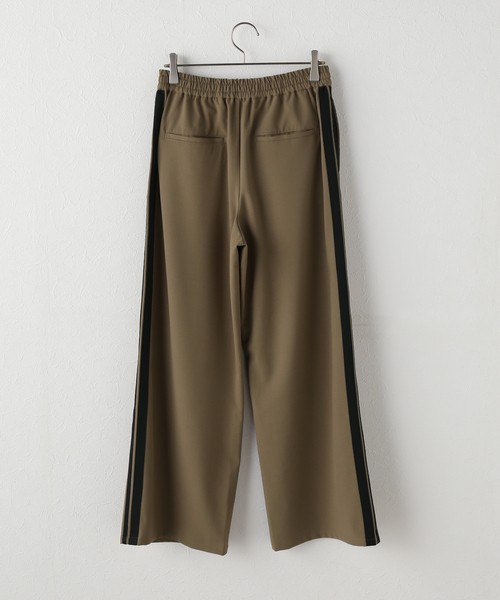 JOURNAL STANDARD relume（ジャーナルスタンダード　レリューム）の「サイドラインイージーパンツ（その他パンツ・レディース・カーキ/ブラック・38/36）」の21枚目の写真