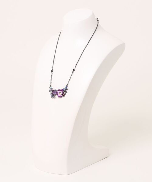 ANNA SUI(アナスイ)の「フラワーモチーフ ネックレス(ネックレス・レディース・パープル・FREE)」の2枚目の写真