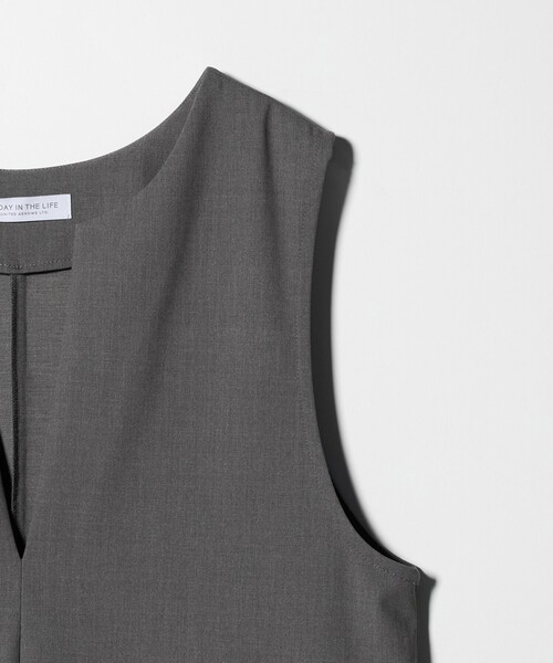 A DAY IN THE LIFE UNITED ARROWS(アデイインザライフユナイテッドアローズ)の「キーネック ジャンパースカート <A DAY IN THE LIFE>(ジャンパースカート・レディース・ナチュラル/グレー系/ネイビー・FREE)」の15枚目の写真