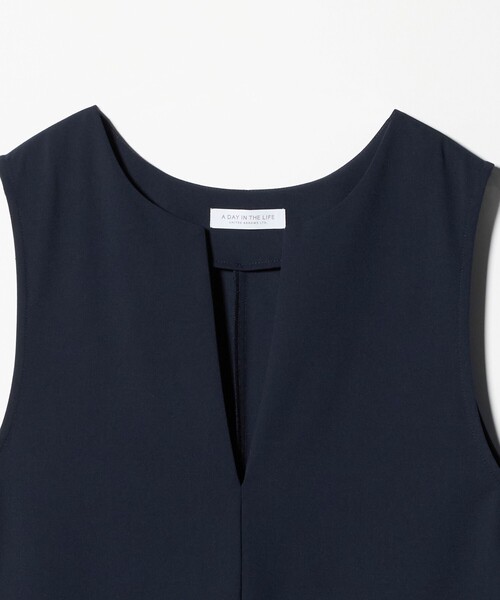 A DAY IN THE LIFE UNITED ARROWS(アデイインザライフユナイテッドアローズ)の「キーネック ジャンパースカート <A DAY IN THE LIFE>(ジャンパースカート・レディース・ナチュラル/グレー系/ネイビー・FREE)」の8枚目の写真