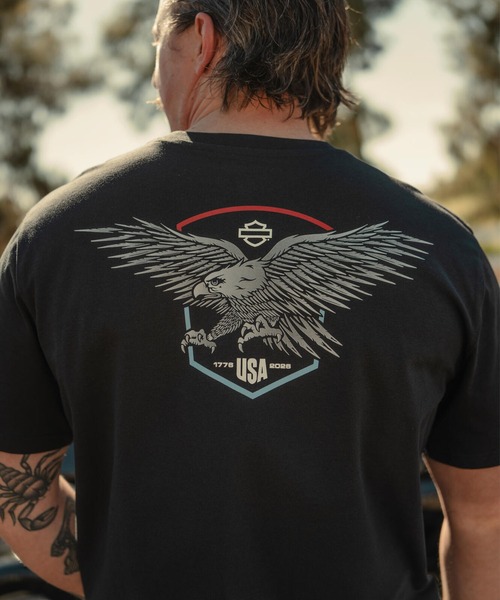 Harley-Davidson(ハーレーダビッドソン)の「リバティ イーグル Tシャツ(Tシャツ/カットソー・メンズ・ブラック系その他・SMALL/MEDIUM/LARGE/X-LARGE)」の4枚目の写真