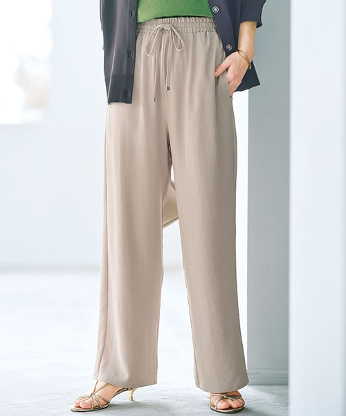 BELLUNA PLUS(ベルーナ)の「お手入れ楽々ビンテージ調素材ワイドパンツ(その他パンツ・レディース・ブルーグレー/グレイッシュベージュ/カーキ/ネイビー/ブラウン・MEDIUM/LARGE/X-LARGE)」の4枚目の写真