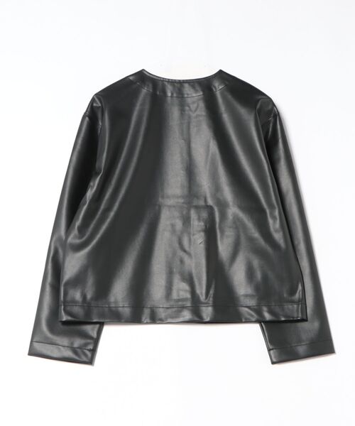 m.f.editorial(エムエフエディトリアル)の「【合成皮革】タカキュー レディース ノーカラー ブルゾン(ノーカラージャケット・レディース・ベージュ/ブラック・MEDIUM/LARGE)」の3枚目の写真