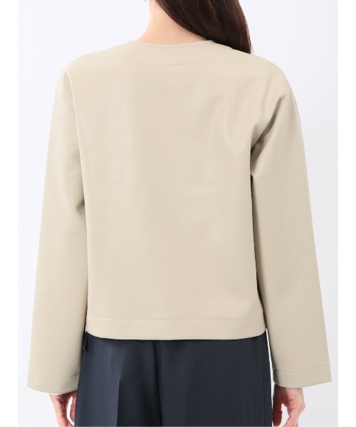 m.f.editorial(エムエフエディトリアル)の「【合成皮革】タカキュー レディース ノーカラー ブルゾン(ノーカラージャケット・レディース・ベージュ/ブラック・MEDIUM/LARGE)」の7枚目の写真