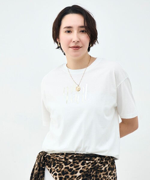 NOLLEY’S Sophi（ノーリーズソフィ）の「ウォッシャブルオーバーサイズロゴTシャツ（Tシャツ/カットソー・レディース・ホワイト系その他2/ホワイト・38）」の3枚目の写真