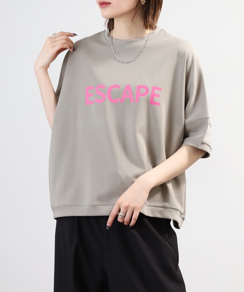 EGLANTINE(エグランティーヌ)の「EGLANTINE オーバーサイズロゴカットソー 半端袖(Tシャツ/カットソー・レディース・グレー/チャコールグレー/カーキ/ネイビー・40)」の13枚目の写真