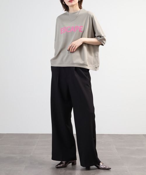 EGLANTINE(エグランティーヌ)の「EGLANTINE オーバーサイズロゴカットソー 半端袖(Tシャツ/カットソー・レディース・グレー/チャコールグレー/カーキ/ネイビー・40)」の17枚目の写真