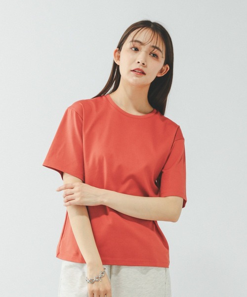 GLOBAL WORK（グローバルワーク）の「リッチクリーン透けにくいベーシックT/636788（Tシャツ/カットソー・レディース・ダークグレー/オレンジ系その他3/イエロー系その他4/ネイビー/ブラック/ブラウン/ホワイト・LARGE/SMALL/MEDIUM）」の7枚目の写真