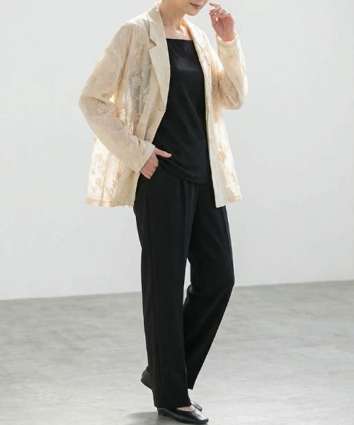 aquagarage（アクアガレージ）の「花柄刺繍テーラードジャケット（その他アウター・レディース・ブラック/アイボリー・FREE）」の6枚目の写真