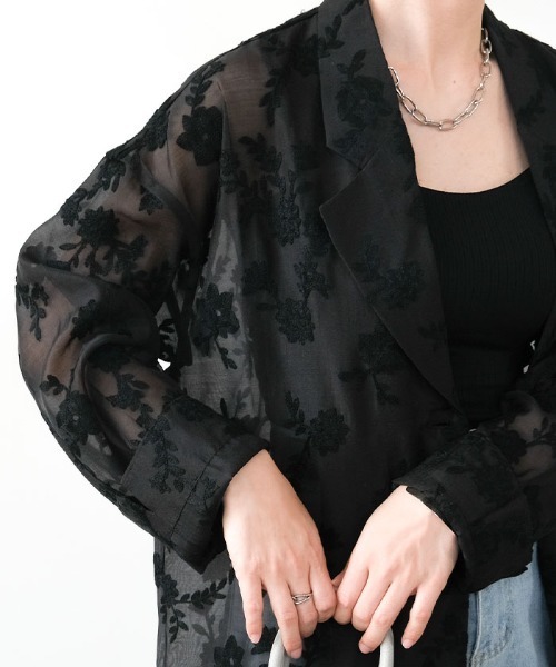 aquagarage（アクアガレージ）の「花柄刺繍テーラードジャケット（その他アウター・レディース・ブラック/アイボリー・FREE）」の7枚目の写真