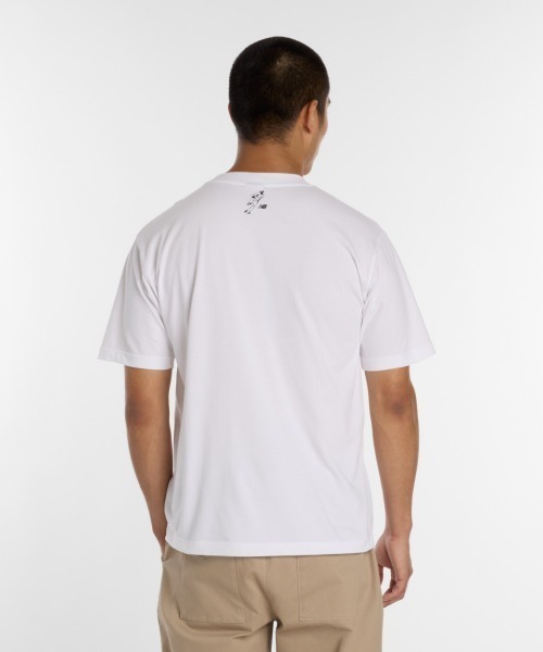 NEW BALANCE(ニューバランス)の「New Balance 大谷翔平 Graphic T-Shirt(ニューバランス 大谷翔平 グラフィックTシャツ)(Tシャツ/カットソー・メンズ・ホワイト/ブラック・X-LARGE/LARGE/MEDIUM)」の4枚目の写真
