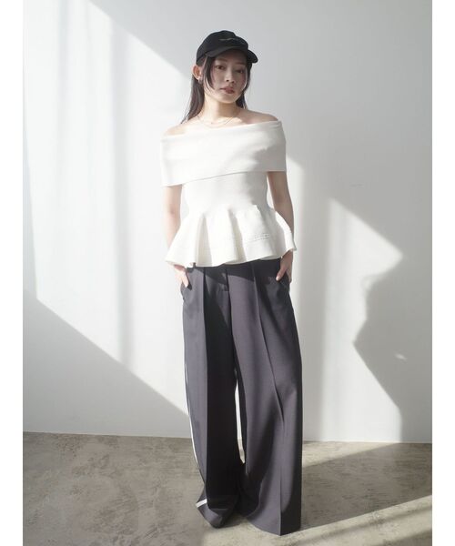 LAGUNAMOON(ラグナムーン)の「センタープレスラインパンツ 【春服】【オフィスカジュアル】(その他パンツ・レディース・チャコールグレー/ピンク・SMALL/MEDIUM)」の22枚目の写真