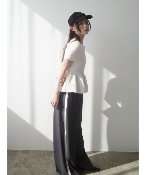 LAGUNAMOON(ラグナムーン)の「センタープレスラインパンツ 【春服】【オフィスカジュアル】(その他パンツ・レディース・チャコールグレー/ピンク・SMALL/MEDIUM)」の21枚目の写真