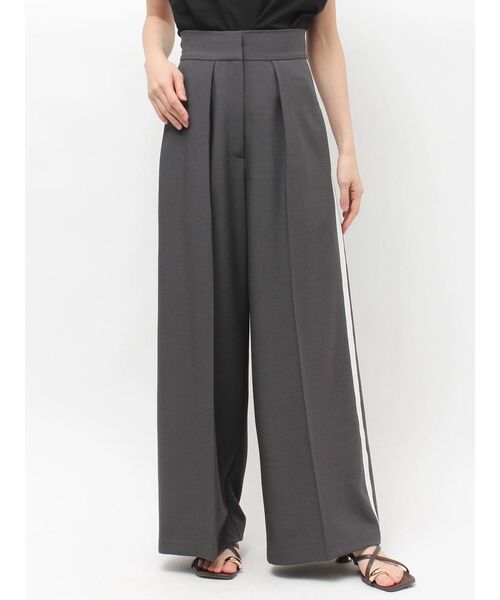 LAGUNAMOON(ラグナムーン)の「センタープレスラインパンツ 【春服】【オフィスカジュアル】(その他パンツ・レディース・チャコールグレー/ピンク・SMALL/MEDIUM)」の3枚目の写真