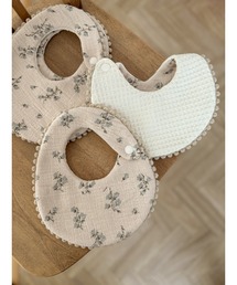 tone（トーン）の「【sourire chaud】 ponpon bib (jacinthe)(SU)（スタイ/よだれかけ）」