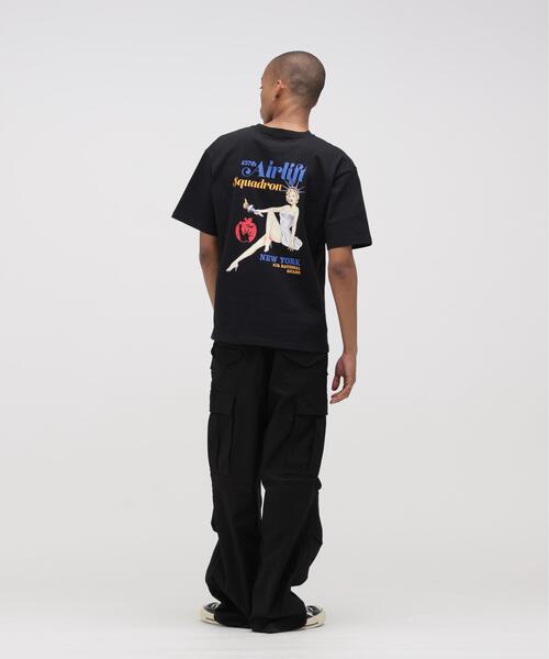AVIREX(アヴィレックス)の「《WEB&DEPOT限定》PINUP S/S T-SHIRT '26 / ピンナップ ショートスリーブ Tシャツ / AVIREX / アヴィレックス(Tシャツ/カットソー・メンズ・ブラック/オリーブ系/ホワイト/ピンク・M/L/XL/2XL)」の19枚目の写真