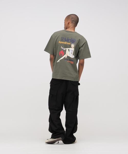 AVIREX(アヴィレックス)の「《WEB&DEPOT限定》PINUP S/S T-SHIRT '26 / ピンナップ ショートスリーブ Tシャツ / AVIREX / アヴィレックス(Tシャツ/カットソー・メンズ・ブラック/オリーブ系/ホワイト/ピンク・M/L/XL/2XL)」の13枚目の写真