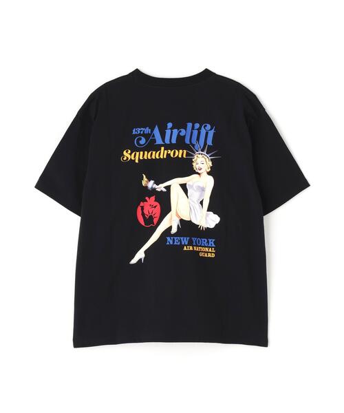 AVIREX(アヴィレックス)の「《WEB&DEPOT限定》PINUP S/S T-SHIRT '26 / ピンナップ ショートスリーブ Tシャツ / AVIREX / アヴィレックス(Tシャツ/カットソー・メンズ・ブラック/オリーブ系/ホワイト・M/L)」の2枚目の写真
