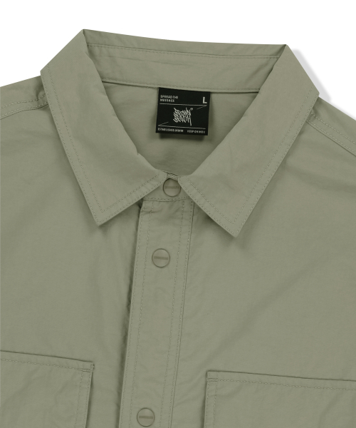 BROWNBREATH（ブラウンブレス）の「NYLON WORK SHIRTS - BEIGE（シャツ/ブラウス・レディース・その他・SMALL/MEDIUM/LARGE/X-LARGE）」の3枚目の写真
