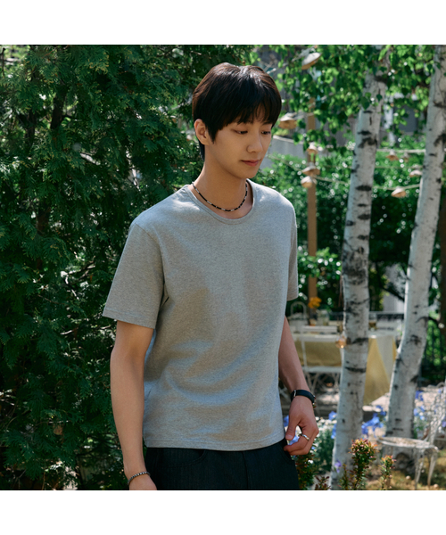 HYOJI（ヒョージ）の「26 SS クロップ半袖Tシャツ（ラウンド/ユーネック）（Tシャツ/カットソー・レディース・ブラック/グレー/ホワイト/ブラック系その他3/グレー系その他2/ホワイト系その他2・M/L/XL/S）」の6枚目の写真