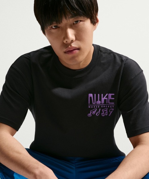 NIKE(ナイキ)の「ナイキ NIKE ナイキ NSW LSE スウッシュ サウンズ S/S Tシャツ(Tシャツ/カットソー・メンズ・ブルー/ブラック・S/M/L/LL/3L)」の11枚目の写真