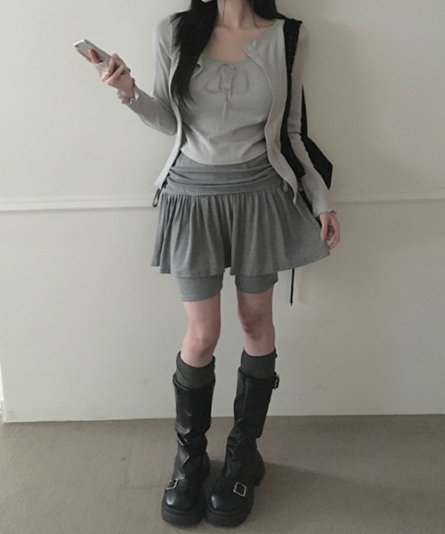 VIVID LADY(ビビッドレディー)の「ドローストリング レイヤード風スカパン(スカート・レディース・ブラック/チャコールグレー/グレー・FREE)」の18枚目の写真