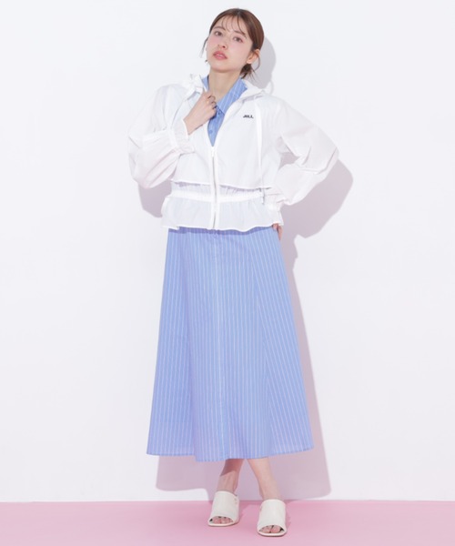 JILL by JILL STUART（ジルバイジルスチュアート）の「シアーナイロンジャケット（ブルゾン・レディース・ホワイト/ネイビー・FREE）」の21枚目の写真