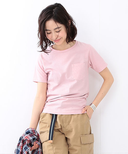 BEAMS BOY(ビームスボーイ)の「【FUDGE5月号掲載】HANES / POCKET-TEE 16SS(Tシャツ/カットソー・レディース・ホワイト/ブラック/ピンク/ネイビー・ONE SIZE)」の4枚目の写真