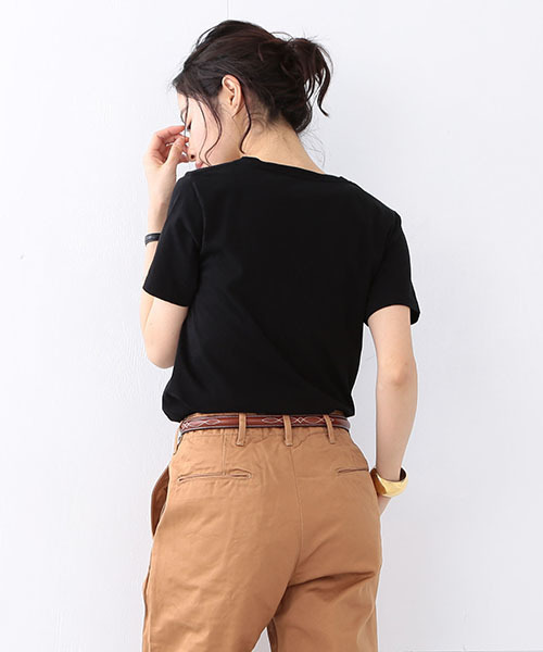 BEAMS BOY(ビームスボーイ)の「【FUDGE5月号掲載】HANES / POCKET-TEE 16SS(Tシャツ/カットソー・レディース・ホワイト/ブラック/ピンク/ネイビー・ONE SIZE)」の17枚目の写真