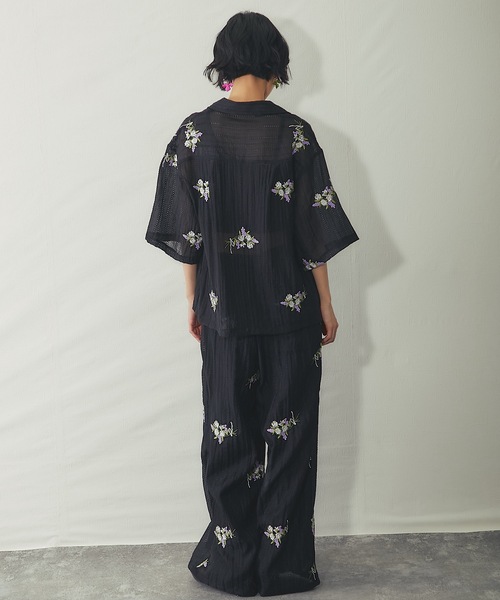 ANOTHER S（アナザーエス）の「花刺繍シアーストライプイージーパンツ（その他パンツ・レディース・ブラック/オフホワイト・FREE）」の7枚目の写真