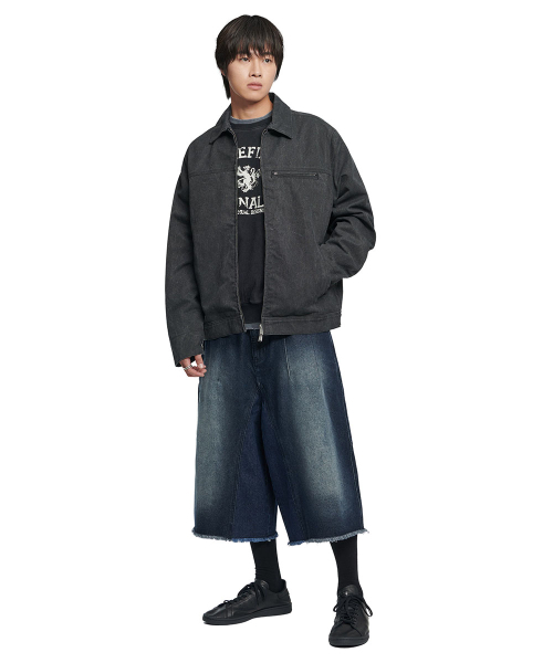 NOMANUAL(NOMANUAL)の「D.T WASHED DENIM BERMUDA PANTS - WASHED NAVY(その他パンツ・レディース・その他・SMALL/MEDIUM/LARGE/X-LARGE)」の4枚目の写真