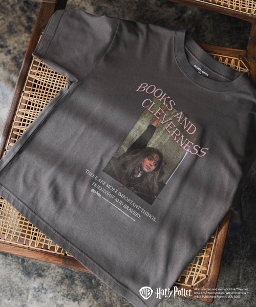 GLOBAL WORK(グローバルワーク)の「Harry PotterヘビロッTEE半袖/670025(Tシャツ/カットソー・キッズ・ダークグレー/チャコールグレー/ホワイト系その他5/ホワイト系その他6/ホワイト系その他7/ブラック・130cm/140cm/150cm/160cm)」の5枚目の写真