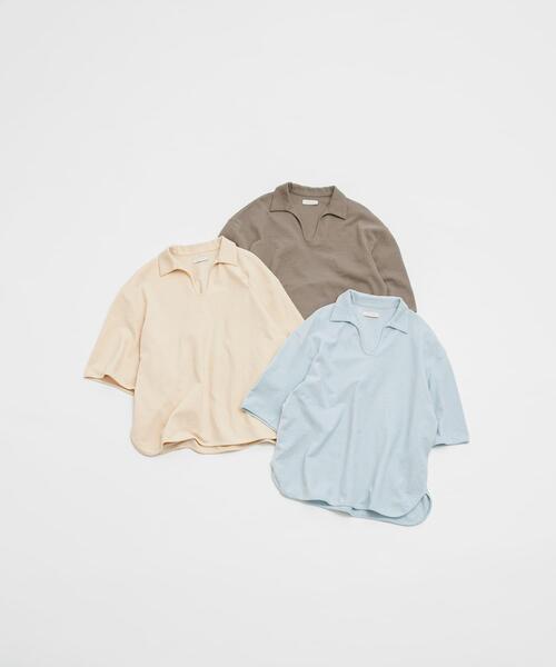 LAATO(ラート)の「open collared tee(Tシャツ/カットソー・レディース・ライトブルー/アイボリー/ライトカーキ・FREE)」の11枚目の写真