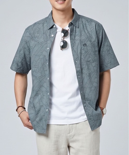 HANGTEN(ハンテン)の「【HANGTEN/ハンテン】総柄プリント半袖シャツ(シャツ/ブラウス・メンズ・ブラック/エメラルド/ブラウン/ホワイト・X-LARGE/LARGE/MEDIUM)」の4枚目の写真