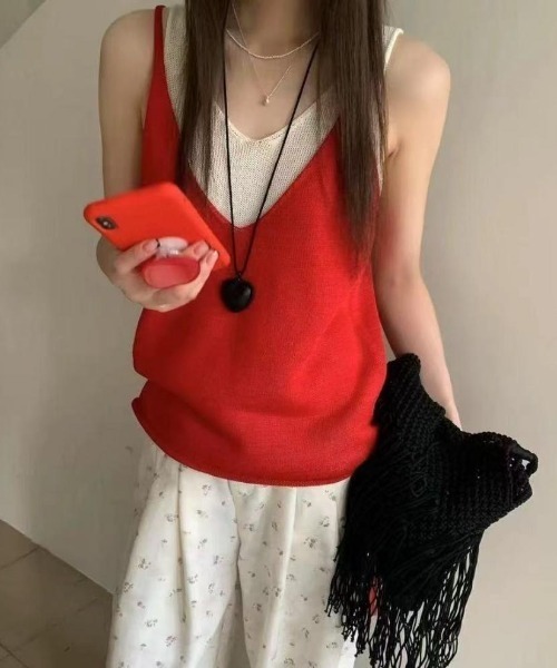 SHEPP(シープ)の「Vネックメッシュニットベスト(タンクトップ・レディース・イエロー/レッド/ブラック/ホワイト・F)」の1枚目の写真
