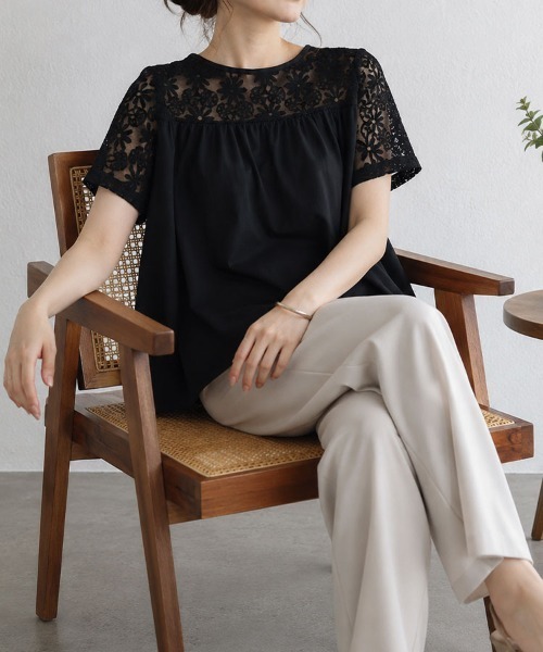 mielu(ミエル)の「切替レースフレアブラウス(シャツ/ブラウス・レディース・ホワイト/ブラック・LARGE/MEDIUM)」の6枚目の写真
