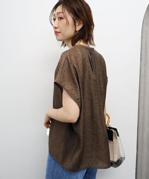 le.coeur blanc（ルクールブラン）の「【手洗い可】ドットギャザー2WAYブラウス（シャツ/ブラウス・レディース・ブラウン/ベージュ/ブラック・38）」の12枚目の写真