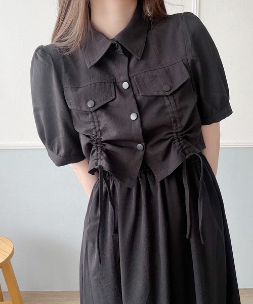 Nana(ナナ)の「ドローストリングシャツ×キャミワンピースセット(セットアップ・レディース・ベージュ/ブラック・FREE)」の20枚目の写真