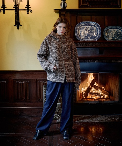 CASPER JOHN(キャスパージョン)の「High neck boucle blouson/ハイネックブークレブルゾン(ブルゾン・メンズ・グレー/レッド・SMALL/X-SMALL/LARGE/MEDIUM)」の6枚目の写真