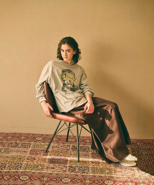 kha:ki(カーキ)の「「KHA:KI / カーキ」L/S TEE -CLASSICAL-(Tシャツ/カットソー・レディース・ホワイト/グレー/ブラック・FREE)」の4枚目の写真