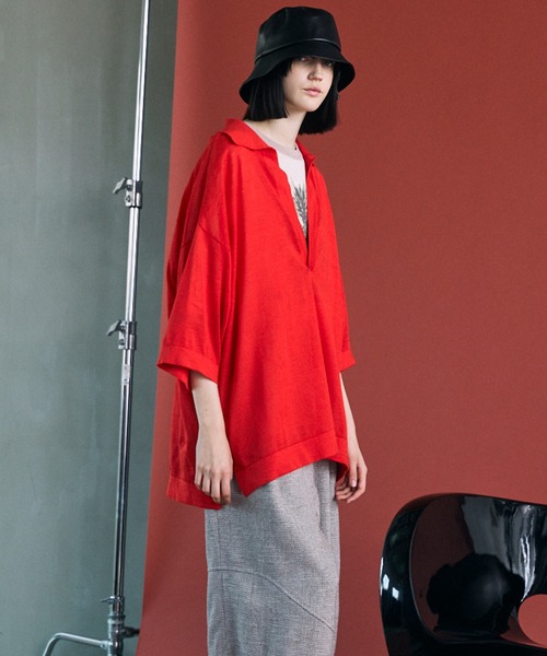 MAISON SPECIAL（メゾンスペシャル）の「《UNISEX》Ramie-SOLOTEX Prime-Over Deep Front Skipper Knit T-shirt/ラミーソロテックスプライムオーバーディープフロントスキッパーニットTシャツ【MAISON SPECIAL/メゾンスペシャル】（Tシャツ/カットソー・メンズ・サックスブルー/レッド/ブラック・0/1/2）」の17枚目の写真