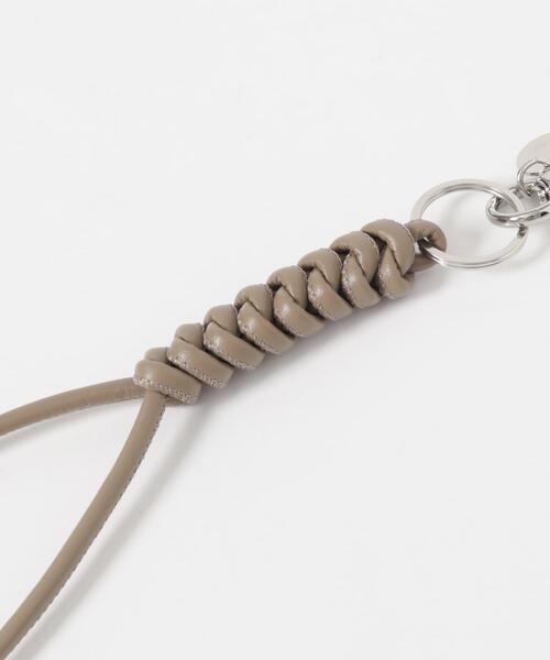 ITTI(イッチ)の「ITTI CRISTY SNAKEKNOT CHARM(キーホルダー・メンズ・ベージュ系その他/ブラック・ONE)」の6枚目の写真